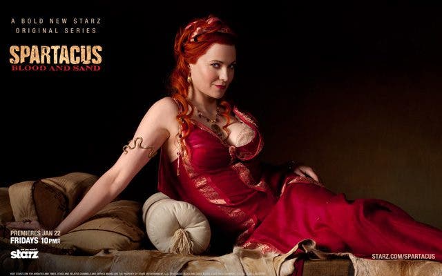 Lucy Lawless a puntito de mostrarse en Spartacus