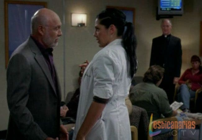 Callie discutiendo con su padre