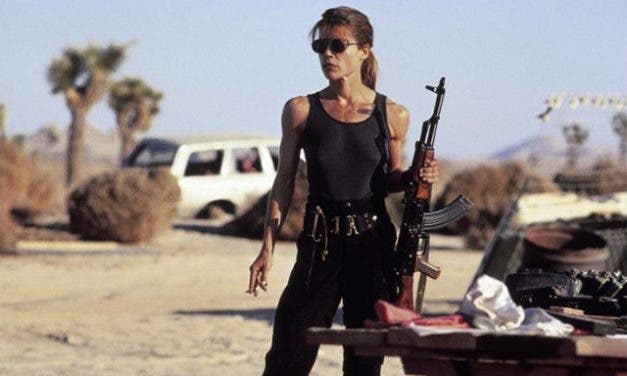 Linda Hamilton será lesbiana en Weeds