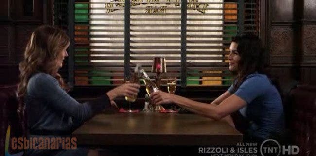 Rizzoli & Isles 1x05-10