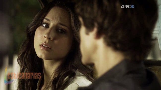 Pretty Little Liars 2x11-04