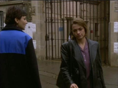 Bad Girls Resumen de Episodio Retro 2&times;02 &laquo;Esta mierda de cosas pasan&raquo;