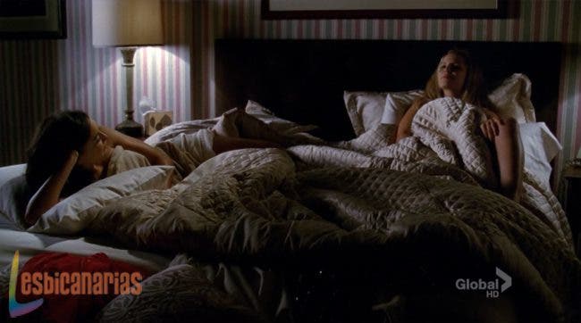 Santana y Quinn en la cama