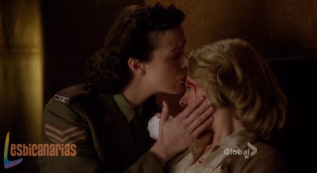 Teresa besa a Betty