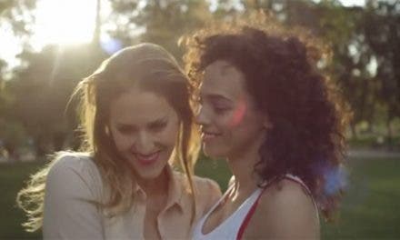 Música con toque lésbico: «Románticos» por Nicole