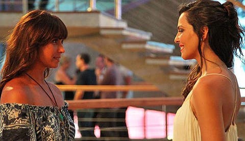 pareja l&eacute;sbica em familia