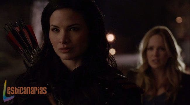 Nyssa y Sara Arrow