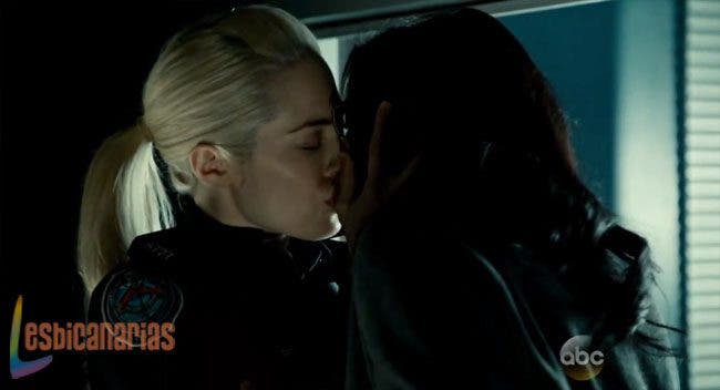 pareja lésbica Rookie Blue