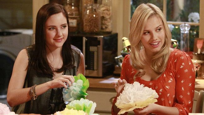 Greer y Brenna la pareja lésbica de Chasing Life