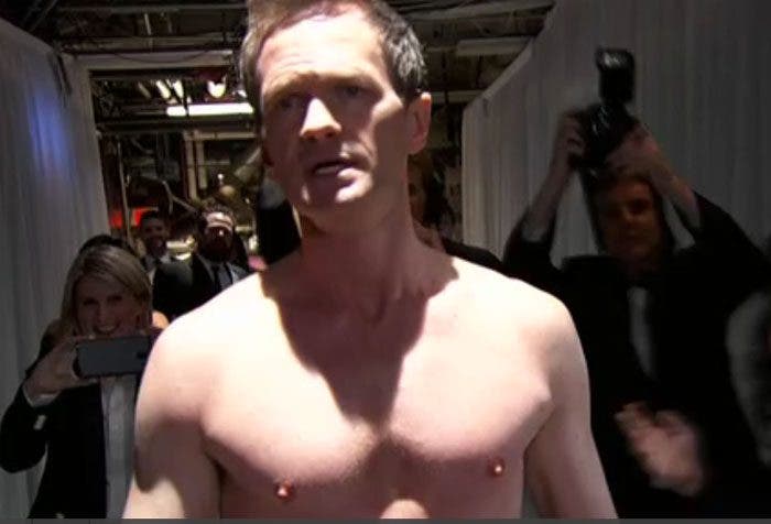 La rubia a la izquierda es Liz Feldman