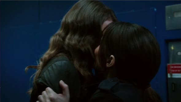 Root y Shaw: 4×12 y 4×13 Person of interest
