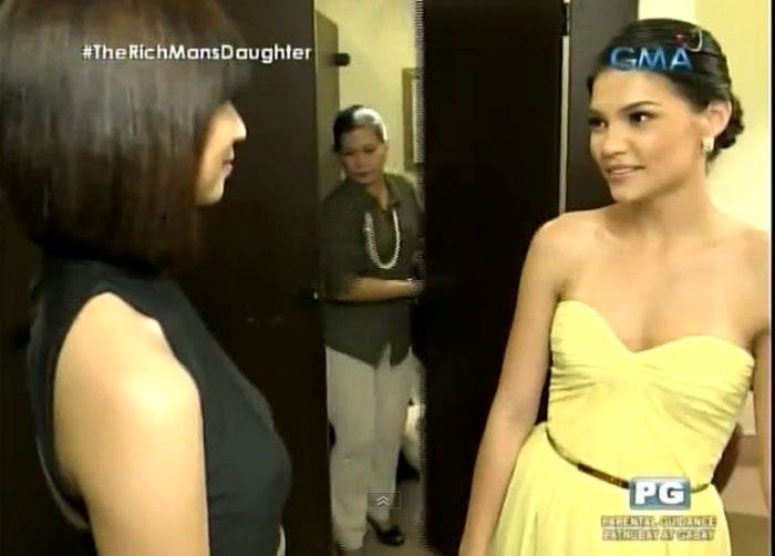 Jade-y-Althea-en-el-baño