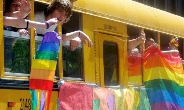 Debemos hacer las escuelas más seguras para la comunidad LGBT+