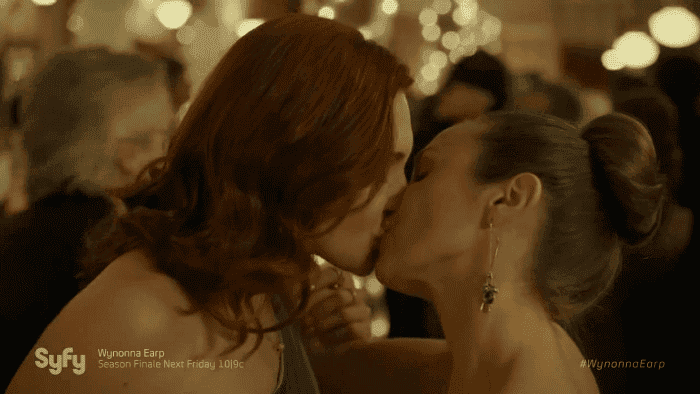 Wynonna Earp: Resumen de episodio 1×12 – Waverly y Nicole