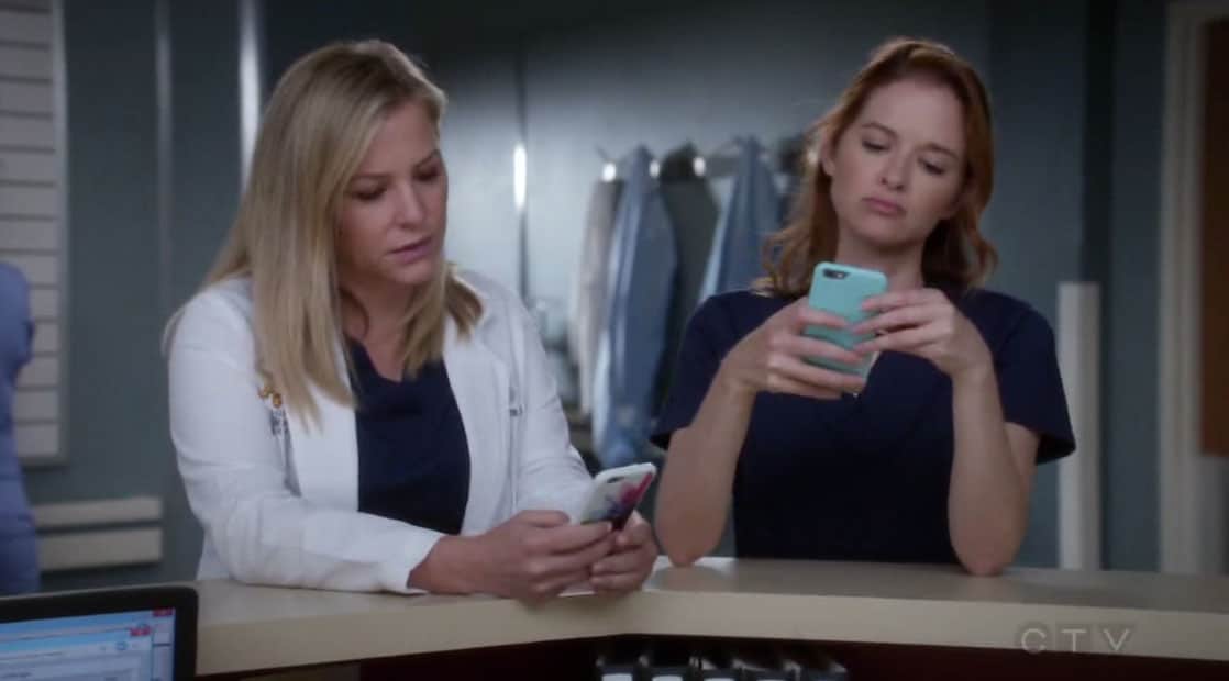 Arizona y April ligando