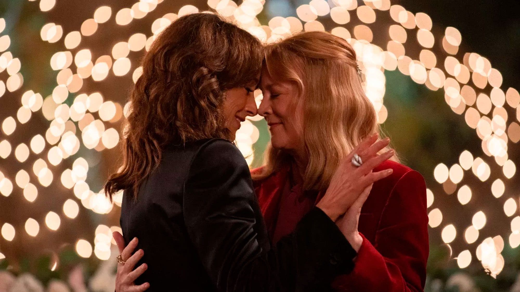 Laurel Holloman y Jennifer Beals están subastando los votos de la boda de  Bette y Tina para ayudar a la comunidad LGBTQ • Lesbicanarias