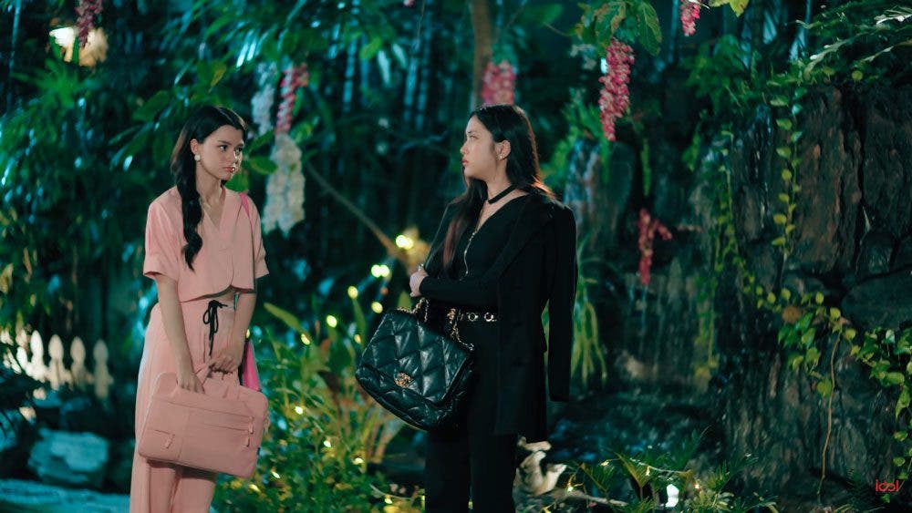 Mon lleva a Lady Sam a un sitio especial