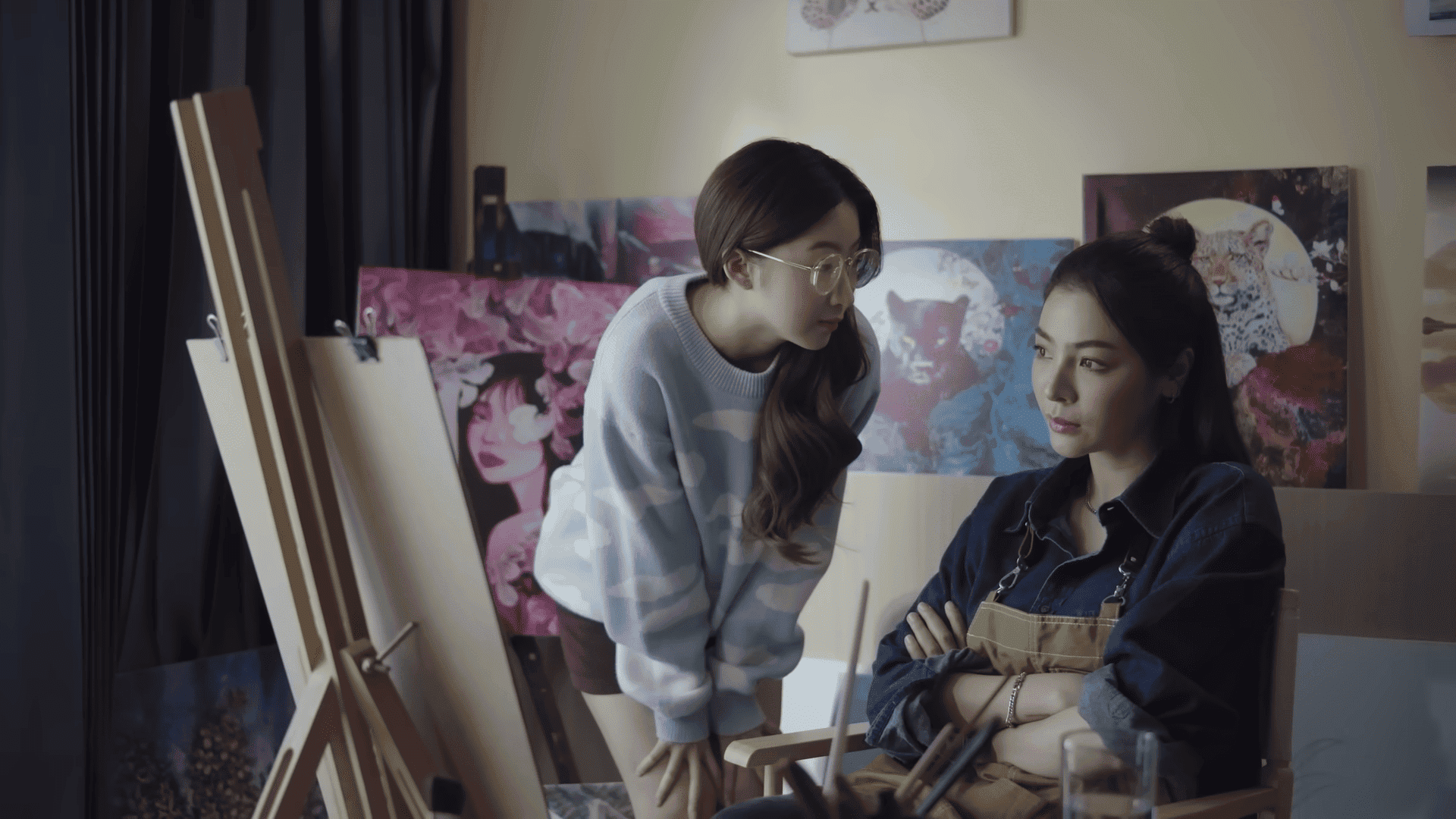 Anueng vuelve a coquetear