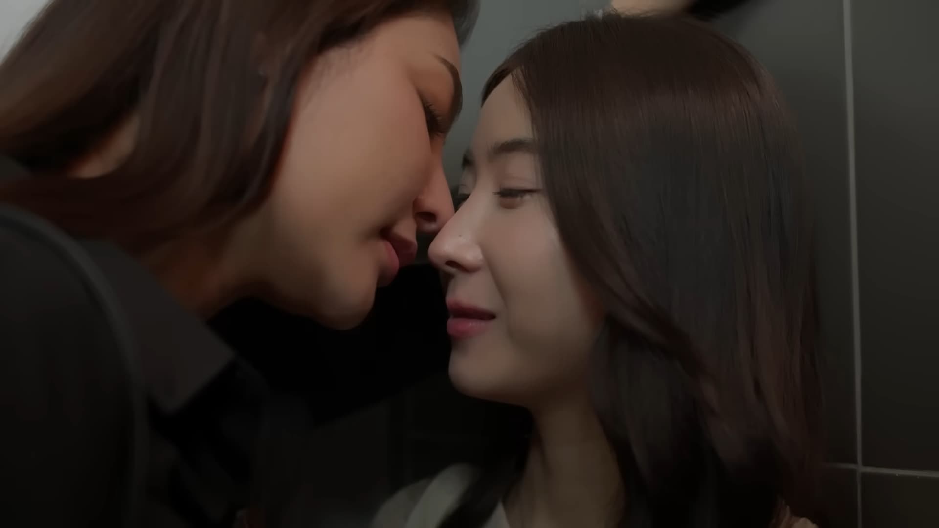 Anueng y Nueng m&aacute;s enamoradas que nunca