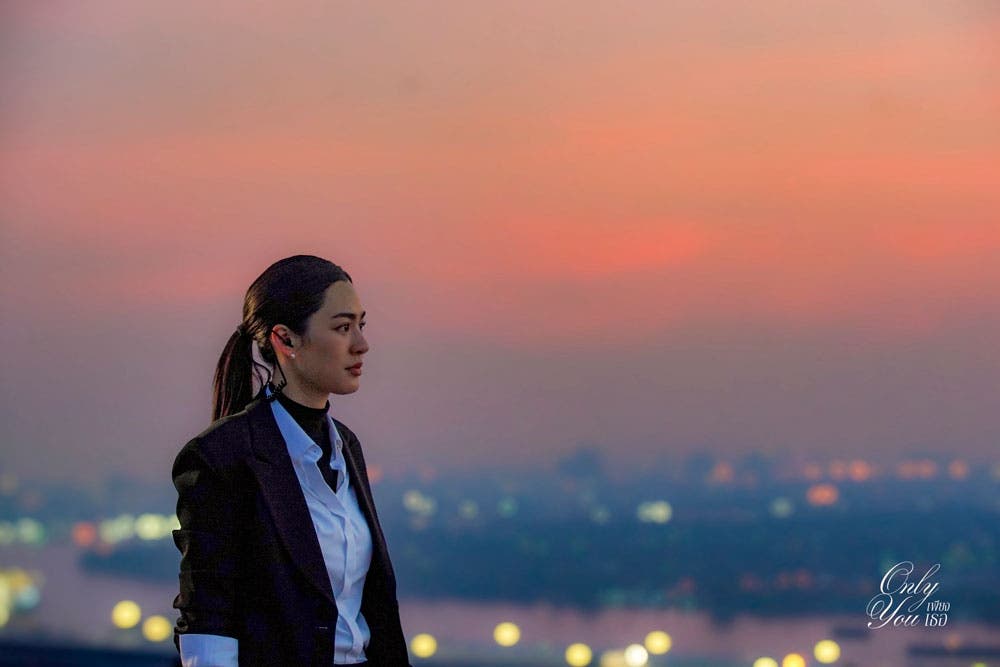 LingLing Kwong como Tawan en Only You