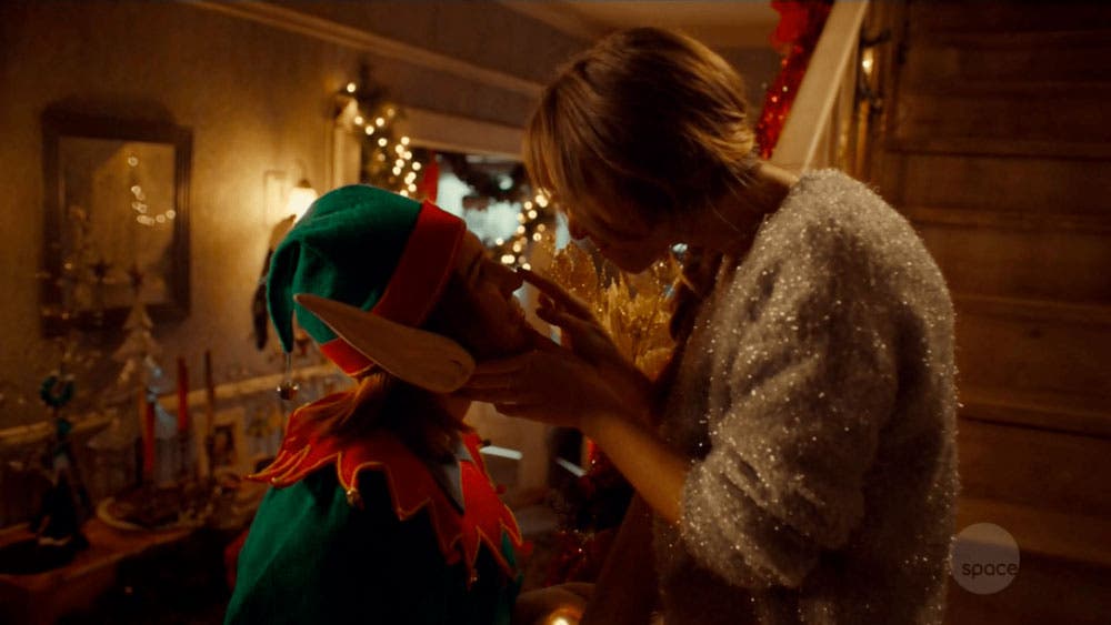 WayHaught en el episodio navideño